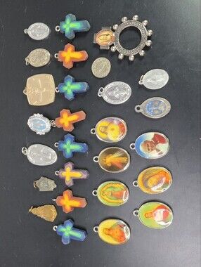 Religious 27 Cross and Saint Medal Pendant Set - Multicolor